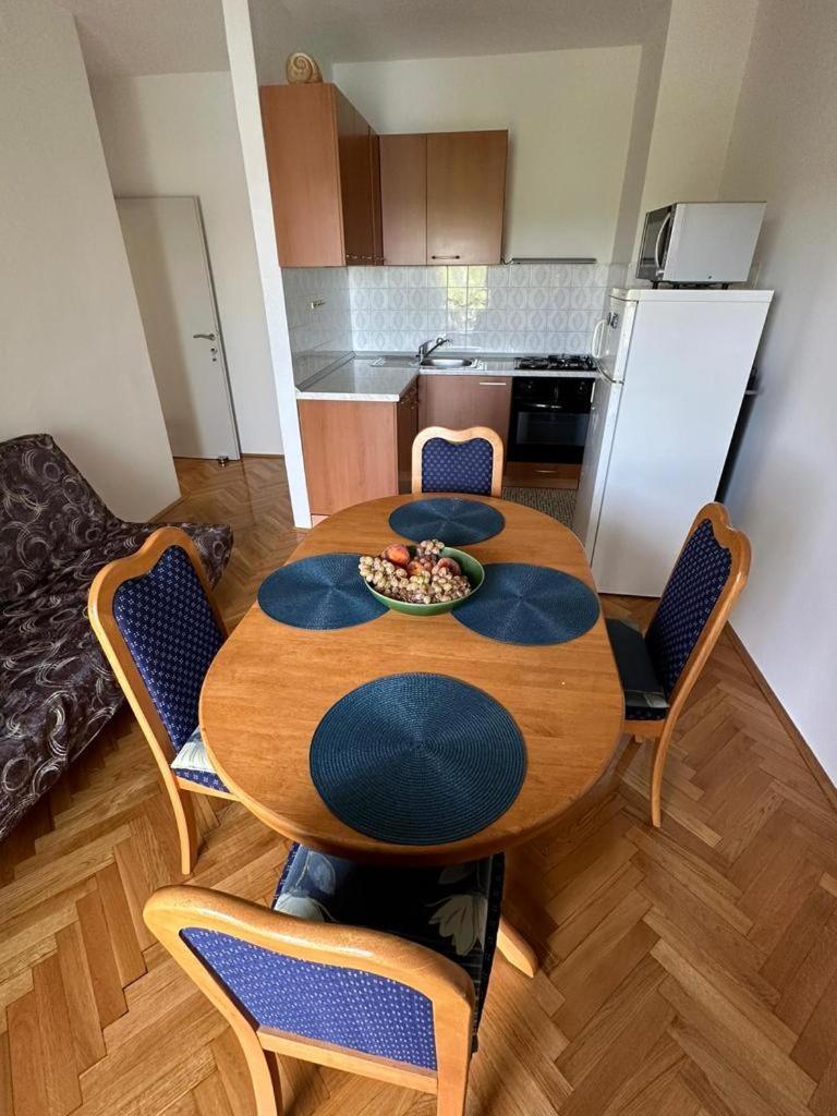 Apartment Nedjeljka 克勒克 外观 照片
