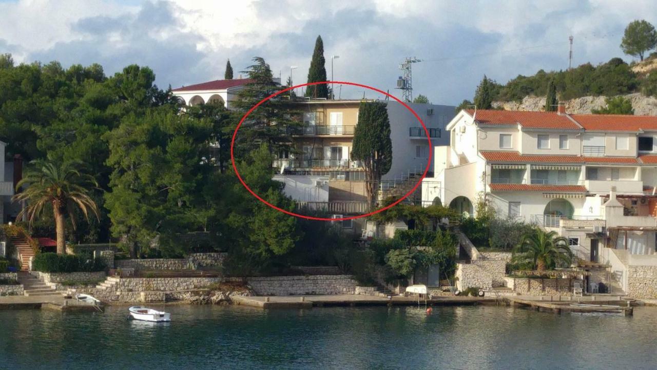 Apartment Nedjeljka 克勒克 外观 照片